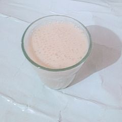 Banana smoothies A picture of Banana smoothies.