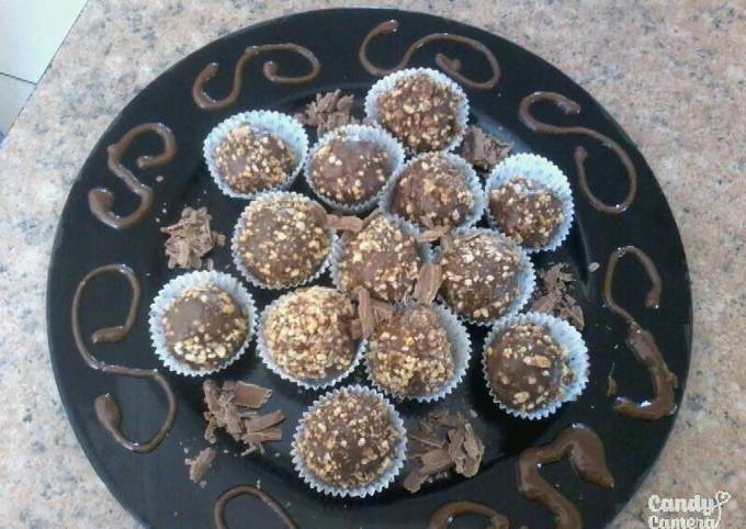 Steps to Make Homemade Chocolate Peanut &amp; Walnut Balls