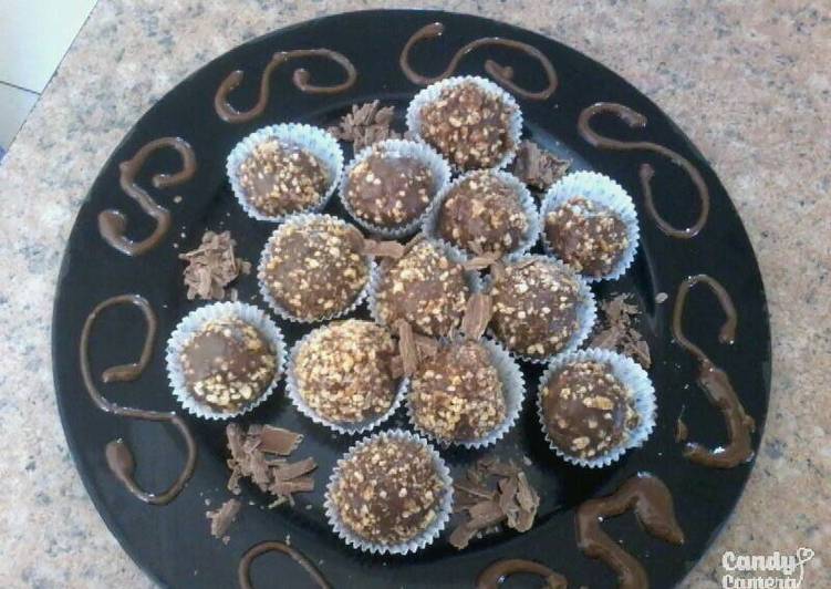 Steps to Make Perfect Chocolate Peanut &amp; Walnut Balls