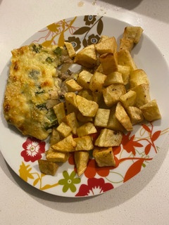 Una foto de Budín de zapallo italiano con papas fritas