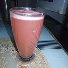 A picture of Watermelon juice.