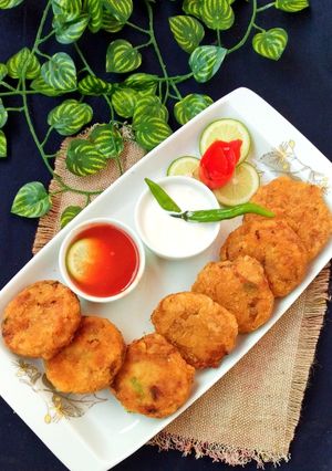 চিংড়ির পুর ভরা চপ রেসিপির প্রধান ছবি