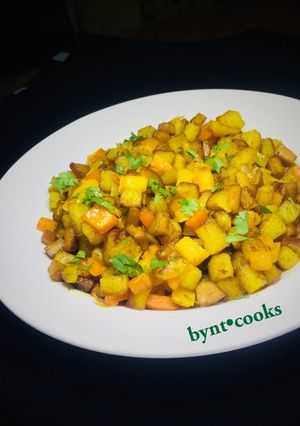 A picture of Golden skillet 🥔.