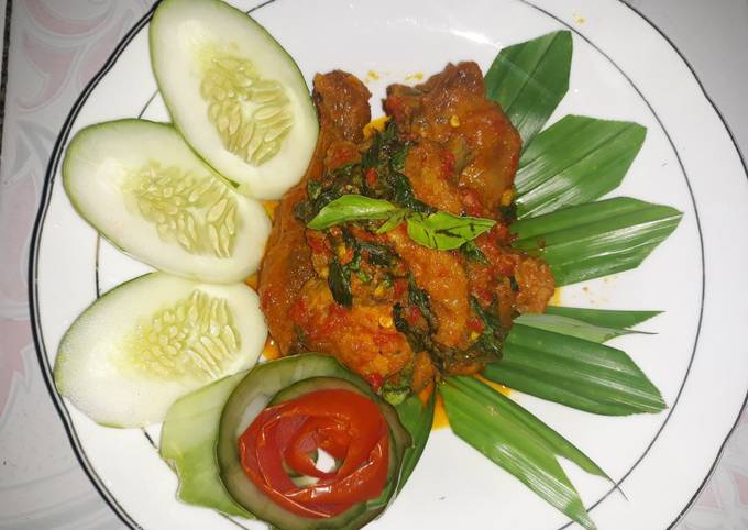 Ayam jerit kemangi rica habang