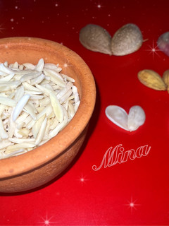 عکسی از دستور خلال بادام
