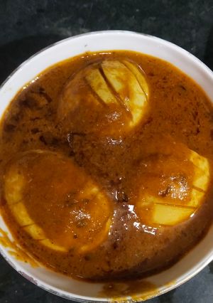 முட்டை கிரேவி(egg gravy recipe in tamil) செய்முறை முக்கிய புகைப்படம்