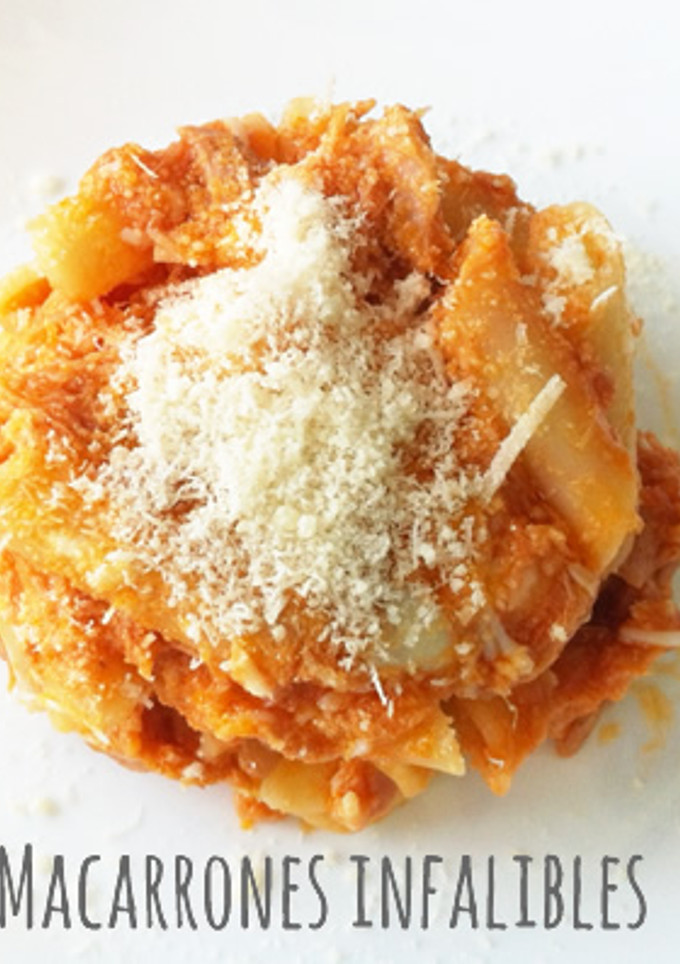 Una foto de Macarrones fríos con atún y huevo