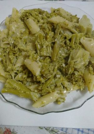 Una foto de Fideos con Brócolis y crema