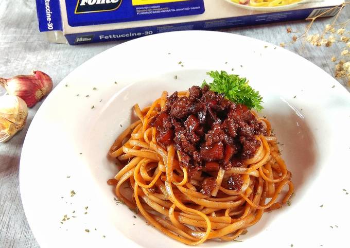 Fettuccine Saus Semur Betawi