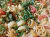 Fideos salteados