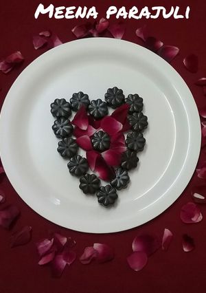 A picture of Homemade chocolates.... Happy chocolates day.