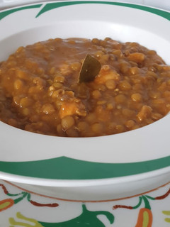 Una foto de Estofado de lentejas al curry