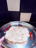 சில்லி கார்லிக் சப்பாத்தி(chilli garlic chapati recipe in tamil)