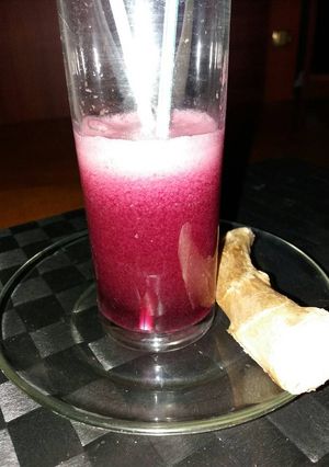 Foto principal de Licuado de Granada y jengibre