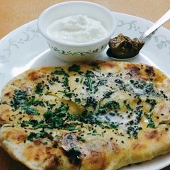A picture of Amritsari Aloo Kulcha.
