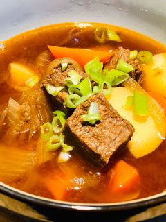 紅燒牛肉湯 的食譜成品照片