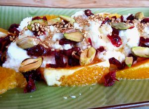Foto principal de Requesón con naranja, pistachos y cranberries