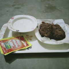 A picture of Special spicy chapali kabab.