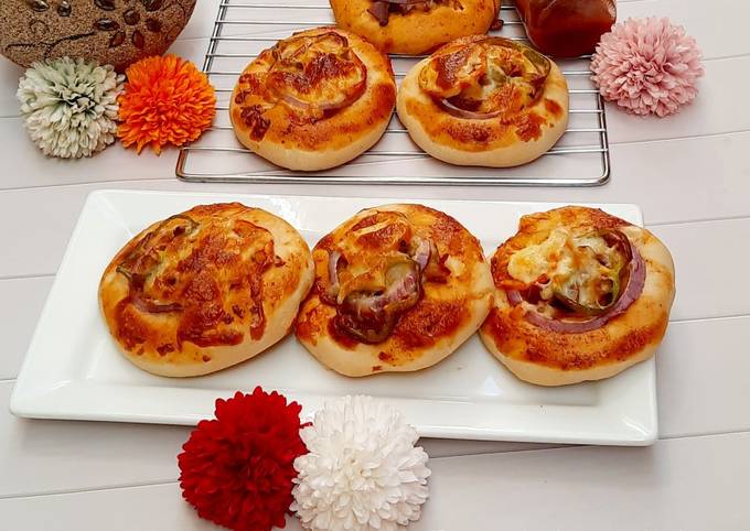 Step-by-Step Guide to Prepare Speedy Mini pizza 🍕