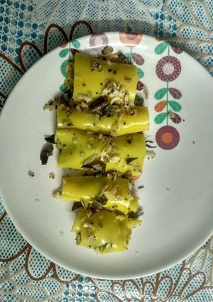 A picture of Khandvi rolls!!!.