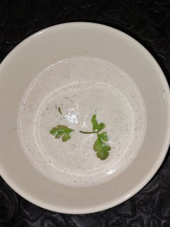 Una foto de Crema de champiñones 🍄🟫
