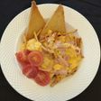 Gramajo con jamón y pan tostado