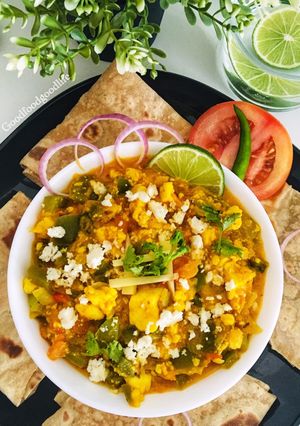 A picture of Paneer bhurji orScrambled cottage cheese.