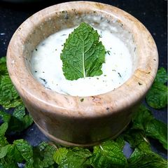 Mint raita A picture of Mint raita.