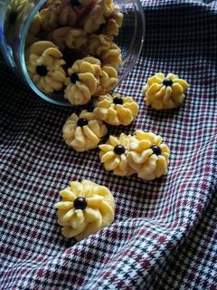 Foto resep Kue Kering Semprit Susu SUPER RENYAH