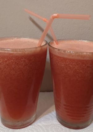Una foto de 2• smoothie tl