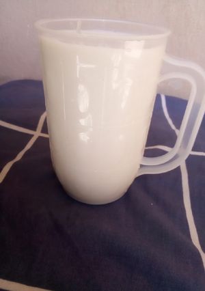 A picture of Kunu with milk.