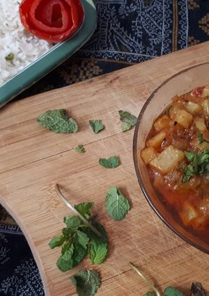 A picture of Aloo ki chutney/aloo ka salan.
