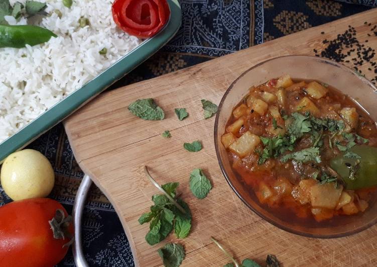 Recipe: Appetizing Aloo ki chutney/aloo ka salan