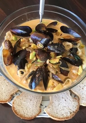 A picture of California Farm Mussel Salad.