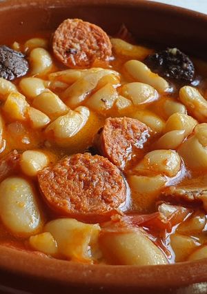 Una foto de Fabada asturiana "my way" fussion cook