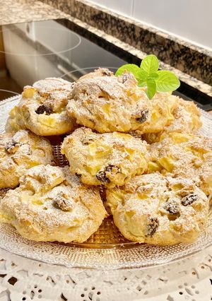 Una foto de Galletas Blandas con Manzanas y Pasas “Sin Gluten” (Soft Cookies with Apple and Raisins Gluten-Free)