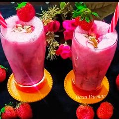 A picture of Strawberry Falooda Ice cream lassi (Calcium Rich).