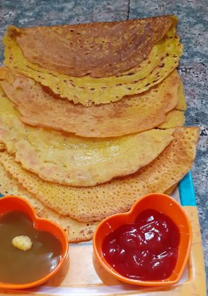 A picture of Besan chila.