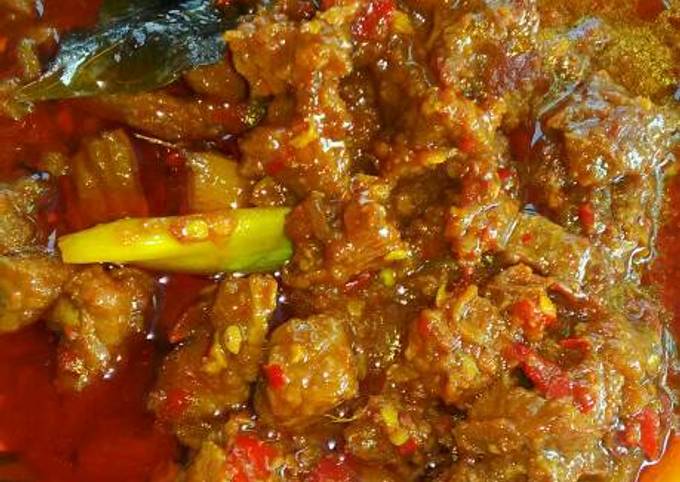 Semur daging sapi