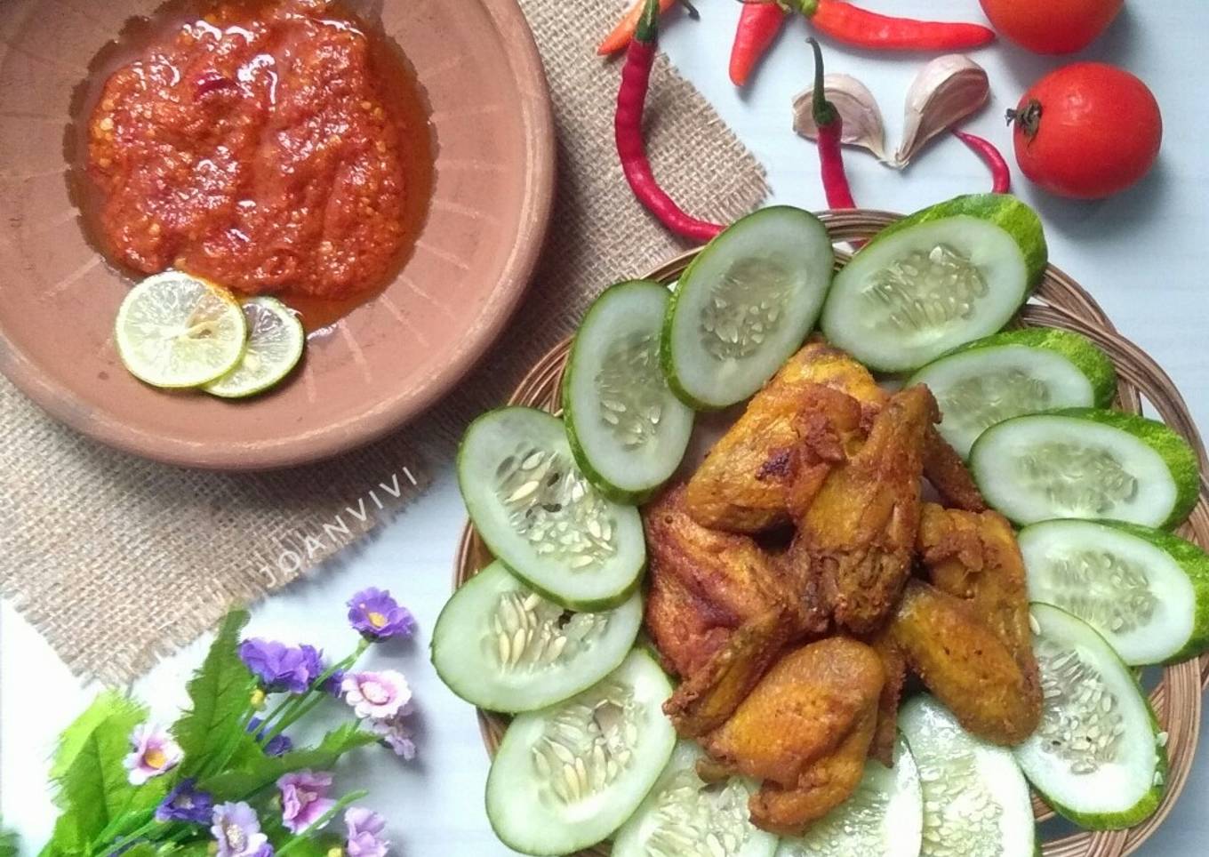 Ayam Goreng (Ayam Ungkep)