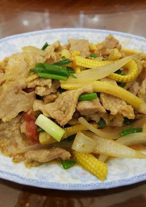 Hình của món Nầm bò xào bơ.