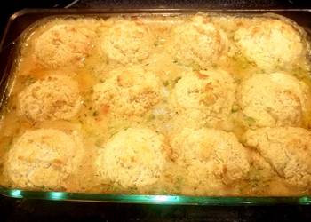 How to Prepare Appetizing Roasted chicken and biscuit casserole