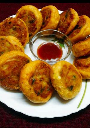 পিনহুইল সমোসা (pin wheel samosa recipe ion Bengali) রেসিপির প্রধান ছবি