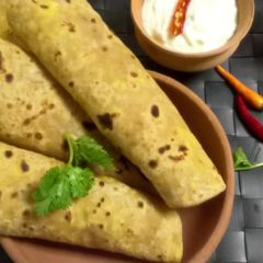 A picture of Stuffed Urad Daal Parathas.