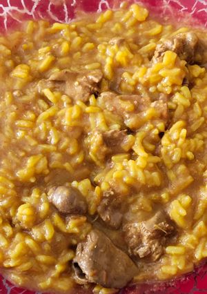 Una foto de Arroz con higaditos de pollo