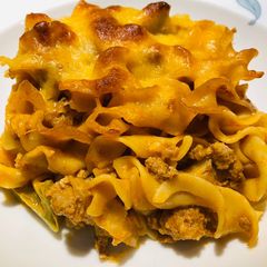 Quick and Easy Turkey 🦃 Noodle 🍜 Casserole 🥘 A picture of Quick and Easy Turkey 🦃 Noodle 🍜 Casserole 🥘.