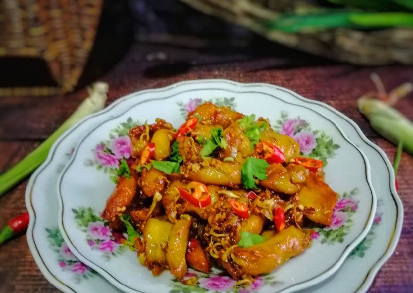 Ga Xào Sa (Ayam goreng Vietnam dengan serai)