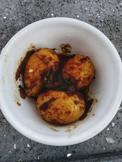 এগ কষা(Egg kosha recipe in Bengali) রেসিপির প্রধান ছবি