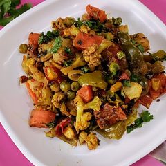 A picture of Mixed Veggies Masala.