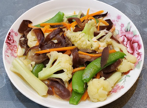 青菜炒 的食譜成品照片